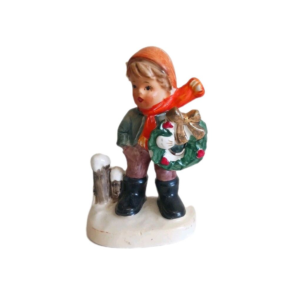 VTG Napcoware Boy with Christmas Wreath Ceramic Figurine X8366 Japan CHIPPED HAT
